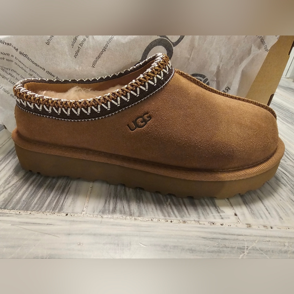 Women's Tasman UGG slippers Brand New sz 5